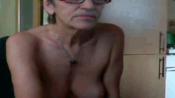 Sex în grup fără scenariu în porno cu flocoase fiecare zi.