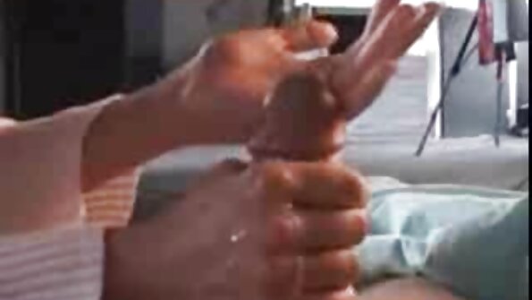 Averea zâmbește insolentului. filme porno cu babe flocoase