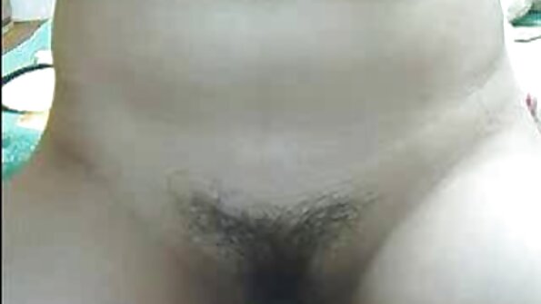 Vand crema de ras intr-un porno cu flocoase mod ingenios.